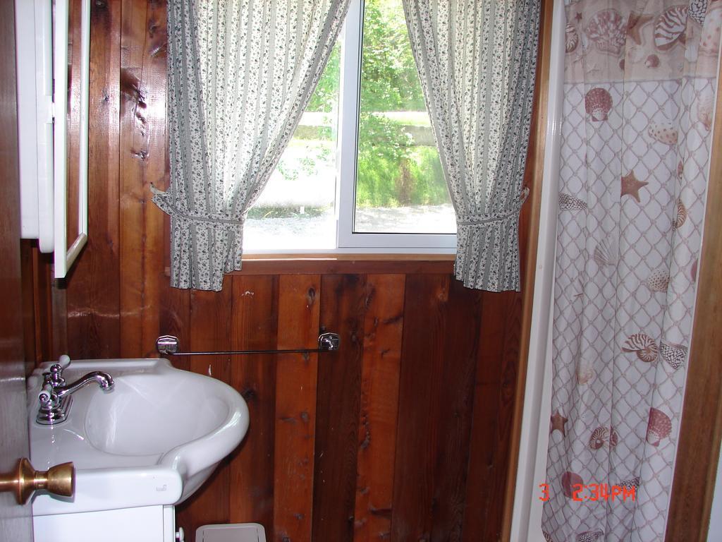 Sunnylea Resort Port Severn Szoba fotó