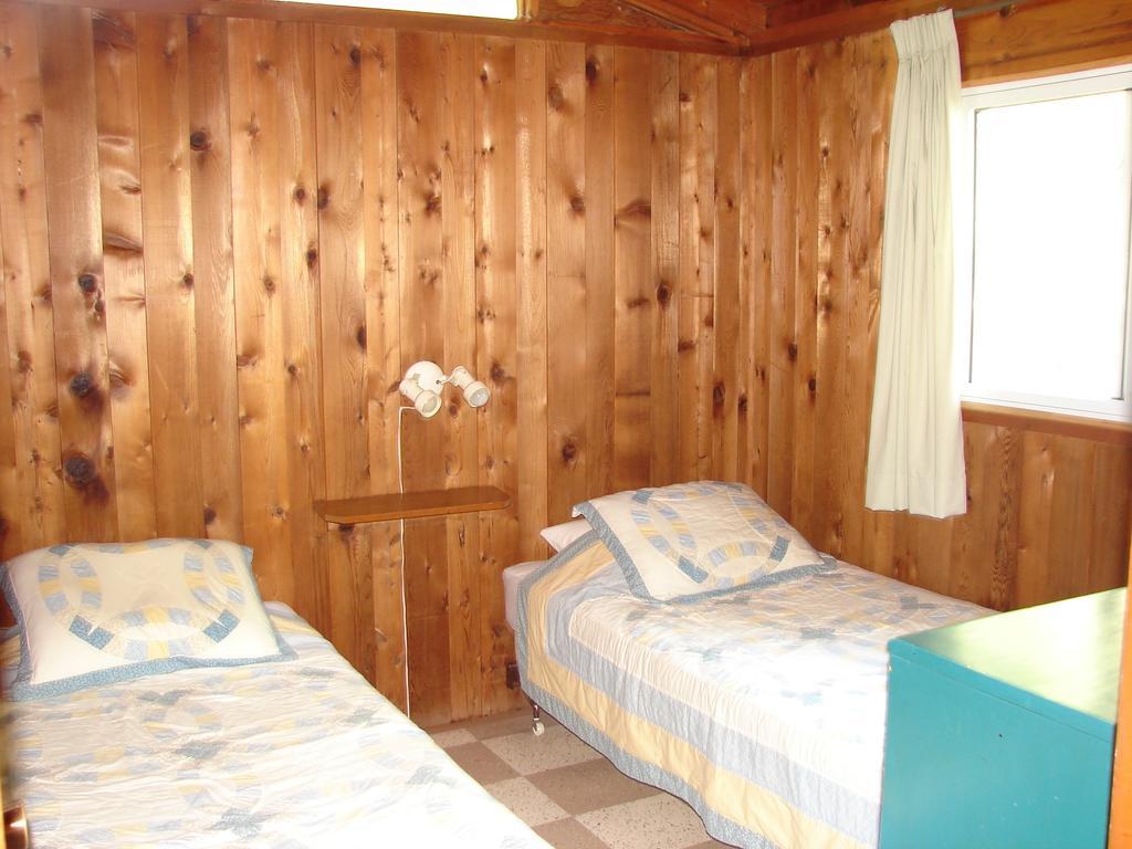 Sunnylea Resort Port Severn Szoba fotó