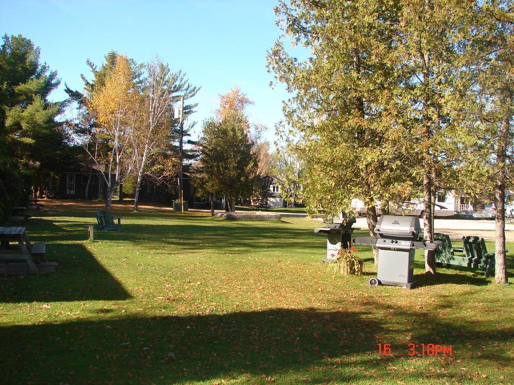 Sunnylea Resort Port Severn Kültér fotó